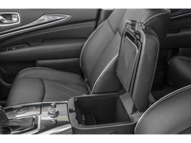 Photo of 2019 Majestic White INFINITI QX60