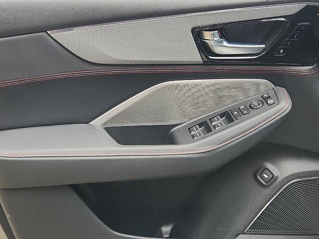 Photo of 2024 Lunar Silver Metallic Acura MDX