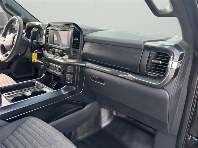 Photo of 2021 Agate Black Metallic Ford F-150