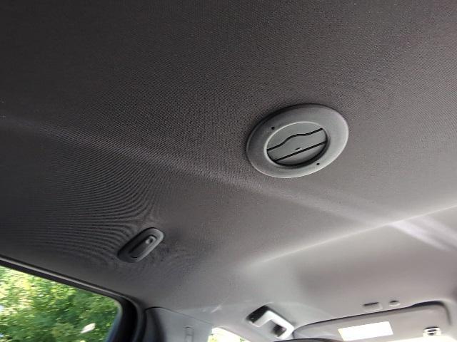 Photo of 2024 Iridescent Pearl Tricoat Chevrolet Suburban