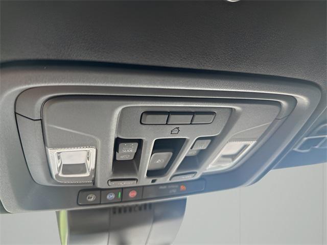 Photo of 2024 Onyx Black GMC Sierra 1500