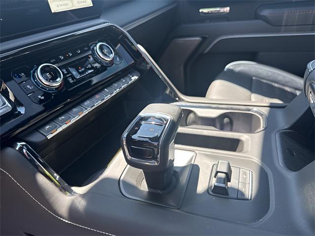 Photo of 2024 Onyx Black GMC Sierra 1500