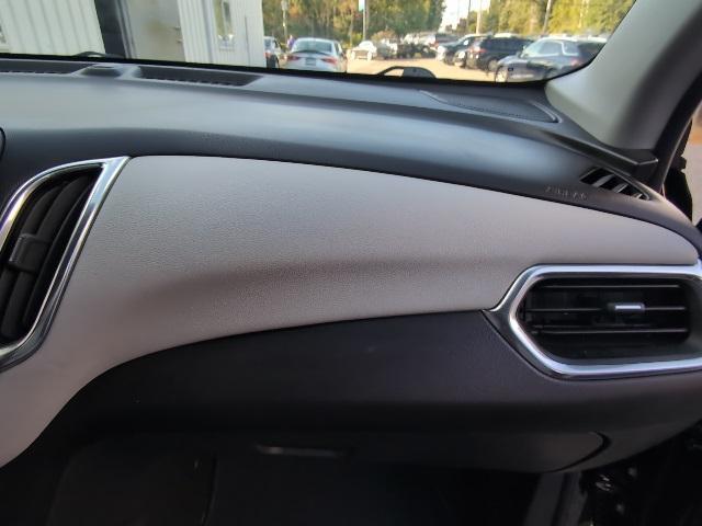 Photo of 2023 Mosaic Black Metallic Chevrolet Equinox
