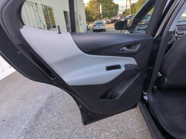 Photo of 2023 Mosaic Black Metallic Chevrolet Equinox