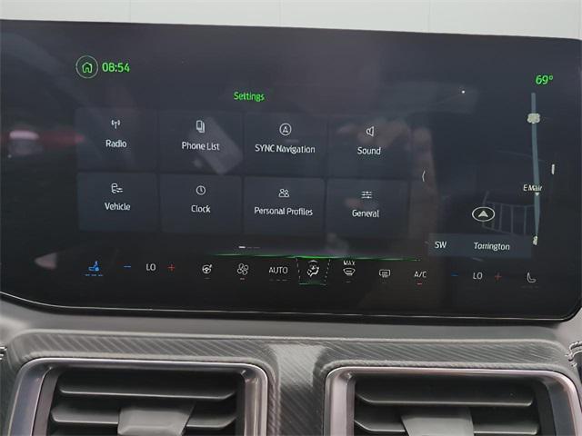 Photo of 2024 Gray Metallic Ford Mustang