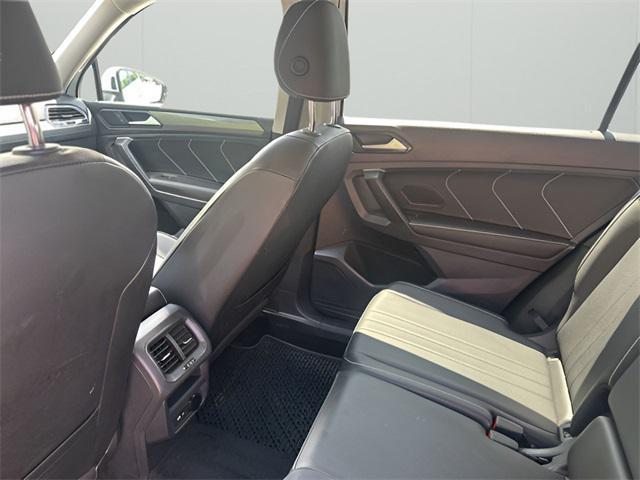 Photo of 2024 Pure White Volkswagen Tiguan
