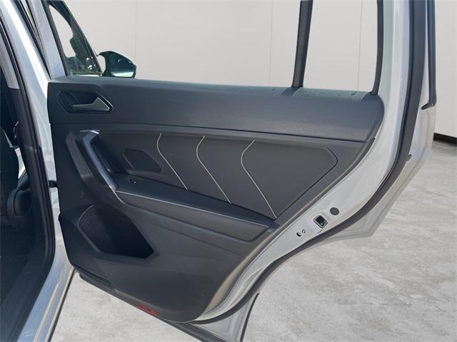 Photo of 2024 Pure White Volkswagen Tiguan