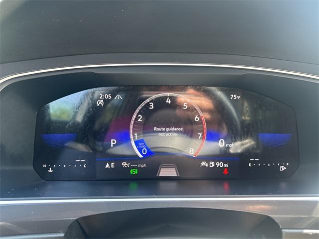 Photo of 2024 Pure White Volkswagen Tiguan