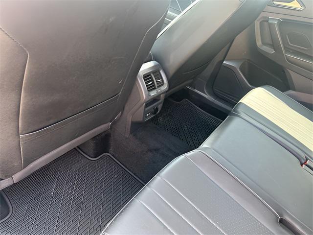 Photo of 2024 Pure White Volkswagen Tiguan