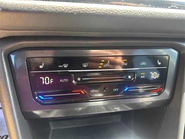Photo of 2024 Pure White Volkswagen Tiguan