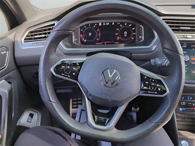 Photo of 2024 Deep Black Volkswagen Tiguan