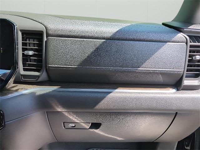 Photo of 2025 Black Chevrolet Silverado 1500