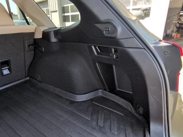 Photo of 2019 Wilderness Green Metallic Subaru Outback