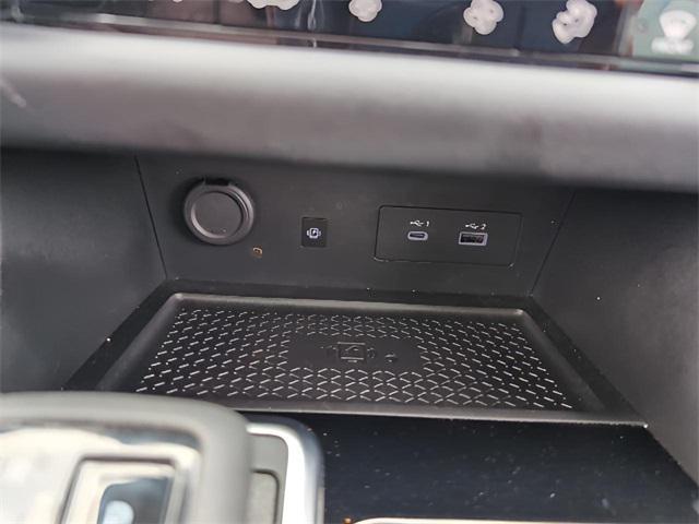 Photo of 2024 Brilliant Silver Metallic Nissan Pathfinder