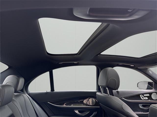 Photo of 2021 Black Mercedes-Benz E-Class