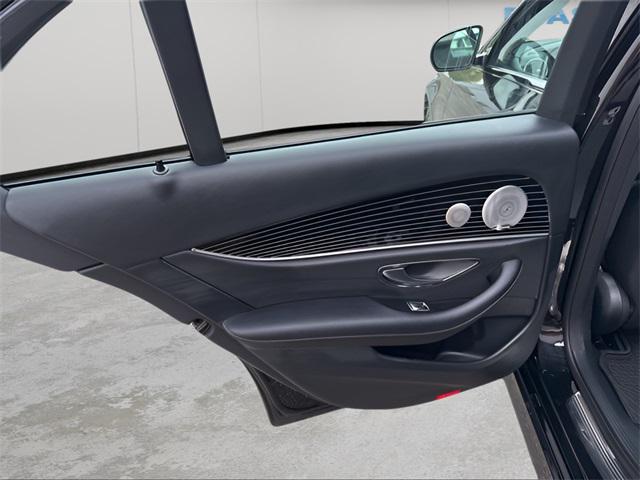 Photo of 2021 Black Mercedes-Benz E-Class