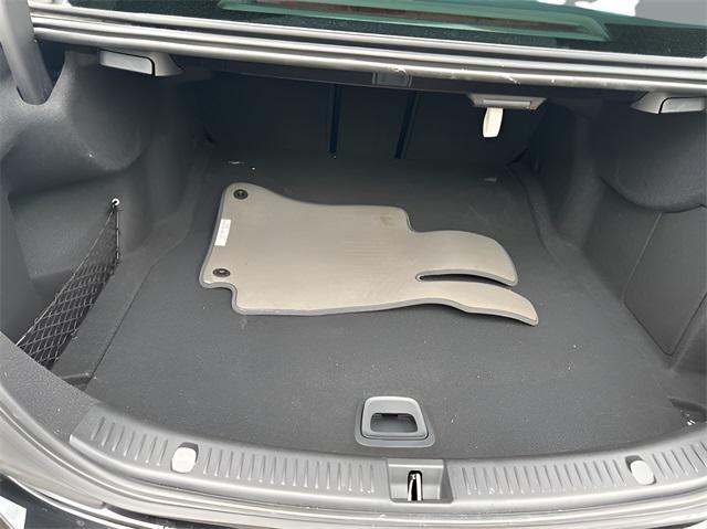 Photo of 2021 Black Mercedes-Benz E-Class