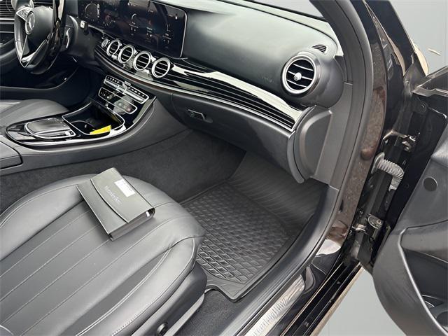 Photo of 2021 Black Mercedes-Benz E-Class