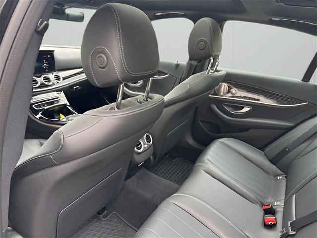 Photo of 2021 Black Mercedes-Benz E-Class