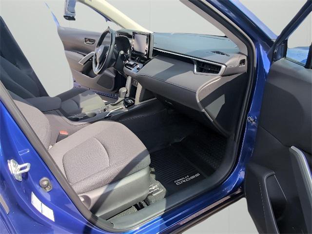 Photo of 2022 Blue Crush Metallic Toyota Corolla Cross
