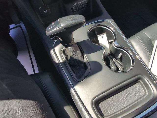 Photo of 2020 DB Black Clearcoat Dodge Durango