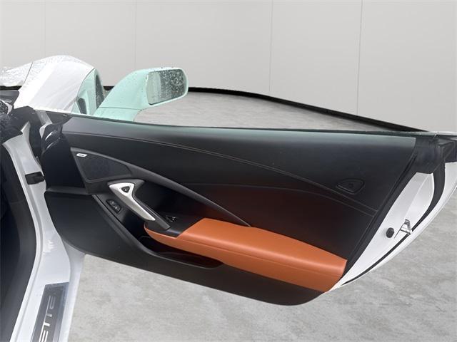 Photo of 2016 Arctic White Chevrolet Corvette