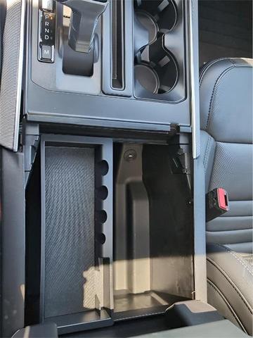Photo of 2024 Avalanche Ford F-150