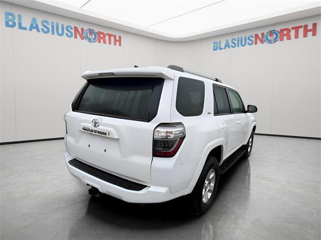 Photo of 2022 White Toyota 4Runner