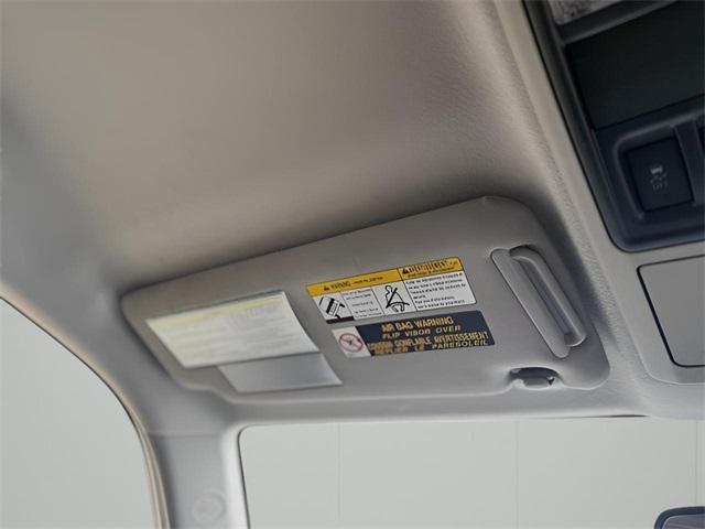 Photo of 2022 White Toyota 4Runner