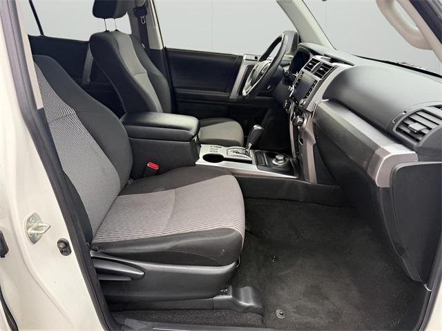 Photo of 2022 White Toyota 4Runner