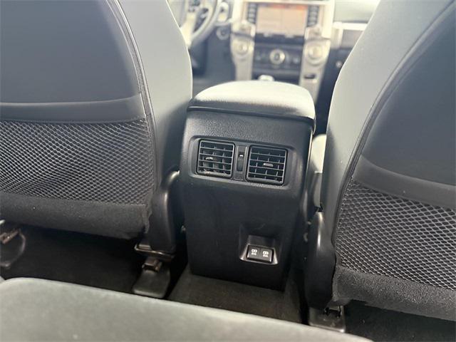 Photo of 2022 White Toyota 4Runner