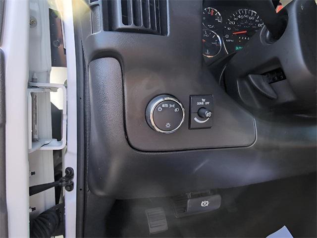 Photo of 2023 Summit White Chevrolet Express 2500