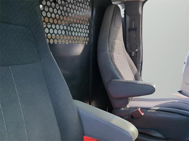 Photo of 2023 Summit White Chevrolet Express 2500