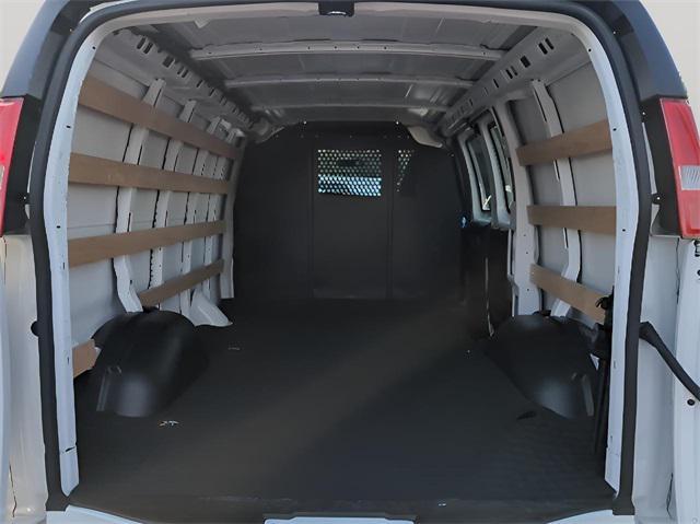 Photo of 2023 Summit White Chevrolet Express 2500