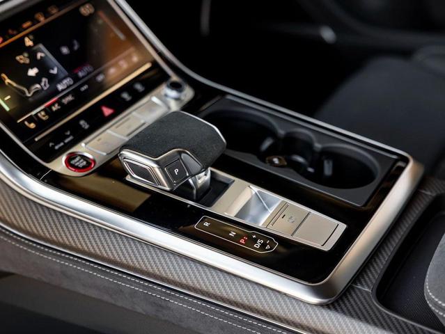 Photo of 2025 Daytona Gray Audi RS Q8
