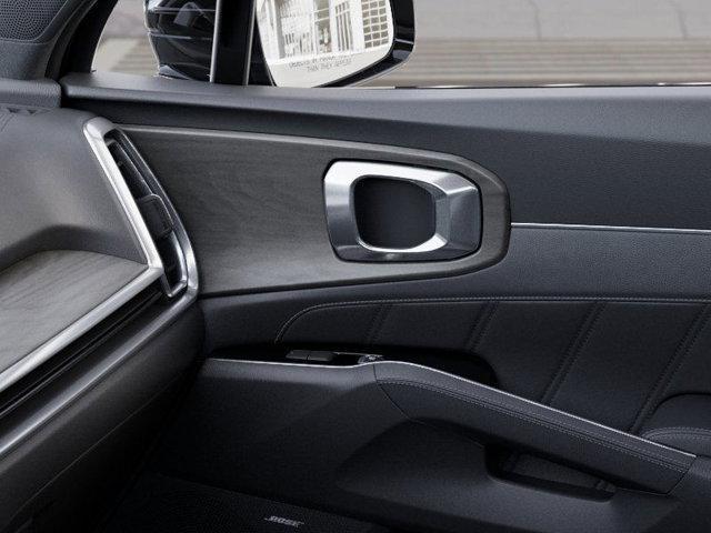 Photo of 2025 Ebony Black Kia Sorento