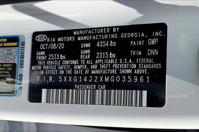 Photo of 2021 Glacial White Pearl Kia K5