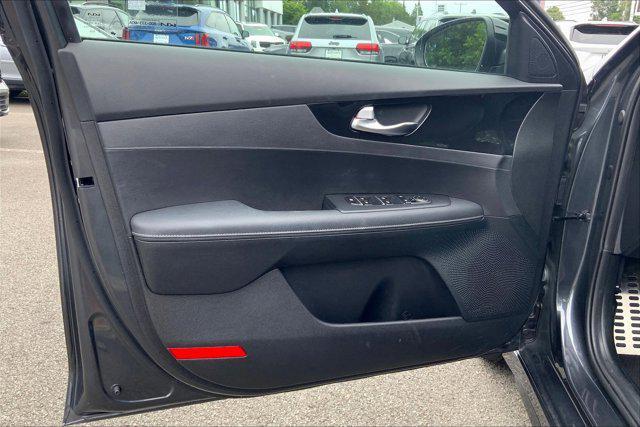 Photo of 2023 Gravity Gray Kia Forte