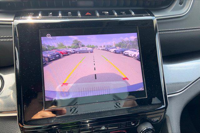 Photo of 2022 Baltic Gray Metallic Clearcoat Jeep Grand Cherokee L