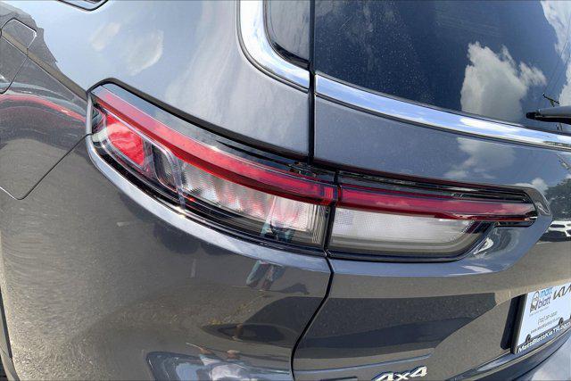 Photo of 2022 Baltic Gray Metallic Clearcoat Jeep Grand Cherokee L