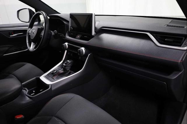 Photo of 2024 Ice Cap Toyota RAV4 Prime