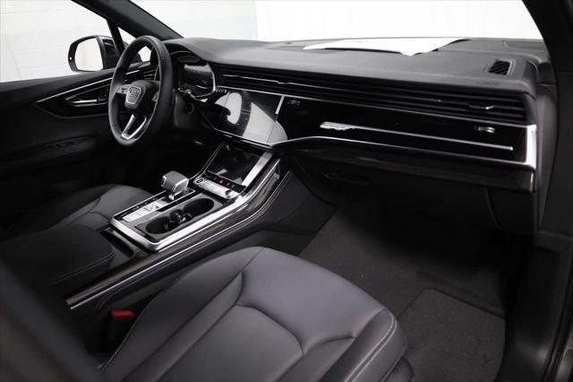 Photo of 2025 Samurai Gray Metallic Audi Q7