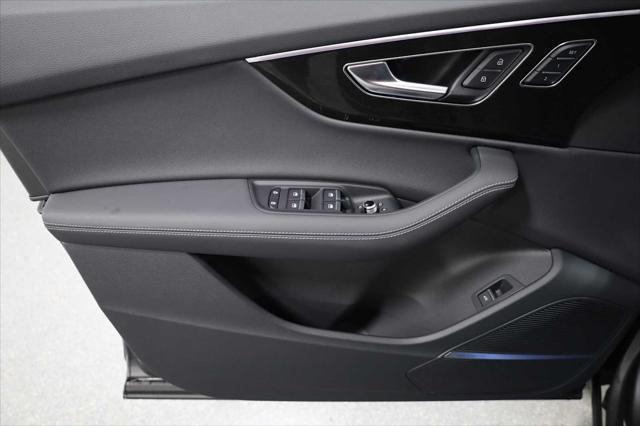 Photo of 2025 Samurai Gray Metallic Audi Q7