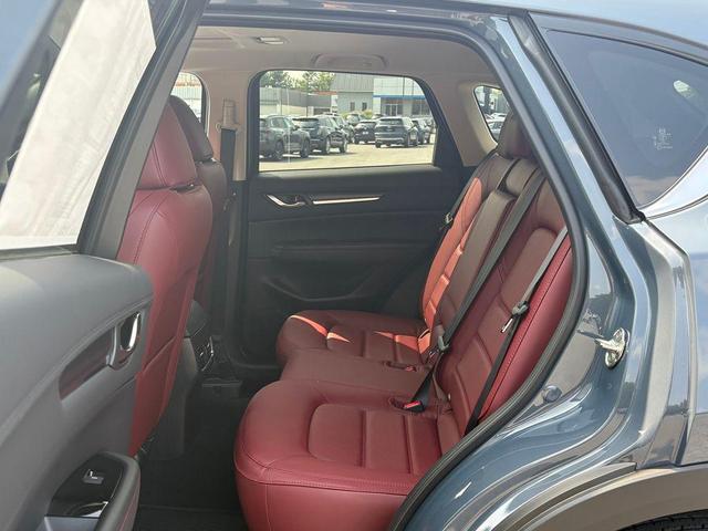 Photo of 2025 Polymetal Gray Metallic Mazda CX-5