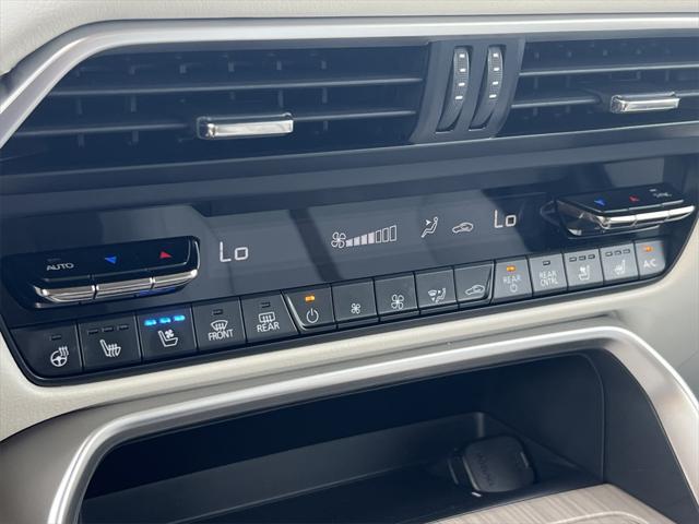 Photo of 2024 Jet Black Mica Mazda CX-90
