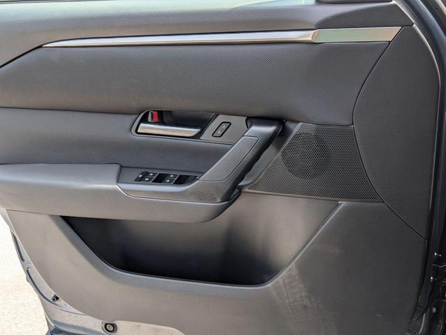 Photo of 2025 Polymetal Gray Metallic Mazda CX-50