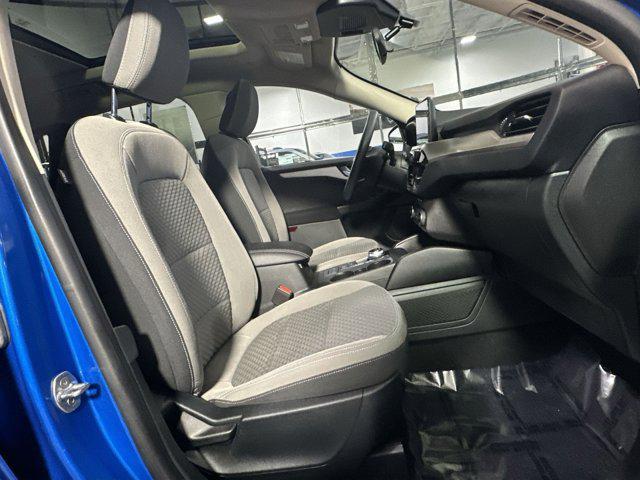 Photo of 2020 VELOCITY BLUE METALLIC Ford Escape
