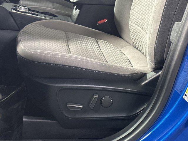 Photo of 2020 VELOCITY BLUE METALLIC Ford Escape