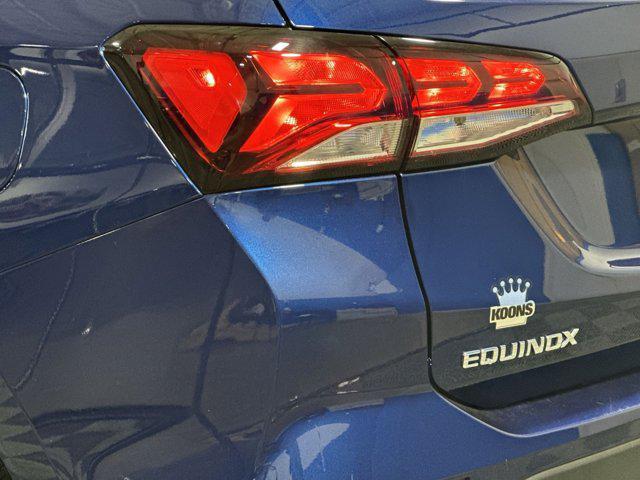 Photo of 2022 Blue Glow Metallic Chevrolet Equinox