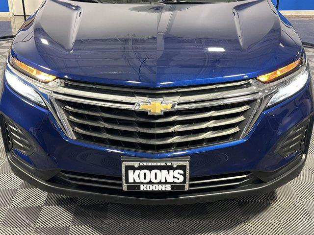 Photo of 2022 Blue Glow Metallic Chevrolet Equinox